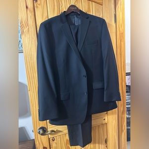 Men’s Micheal Kors Suit